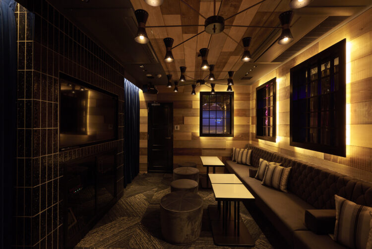 ・MEETS BAR・